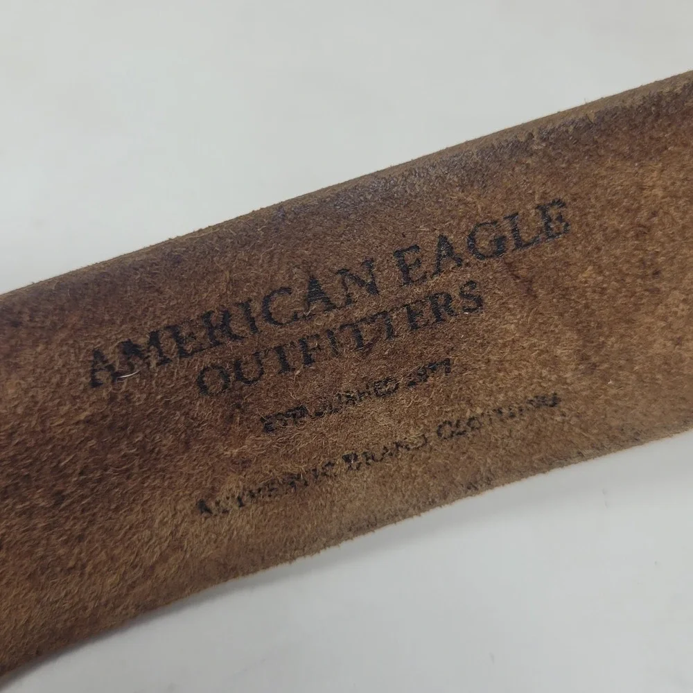 American Eagle Outfitters Belt 36 Brown Leather Distressed Rugged Industrial